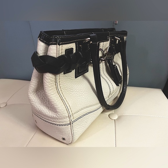 NWOT Coach Purse Black and white - Picture 12 of 16